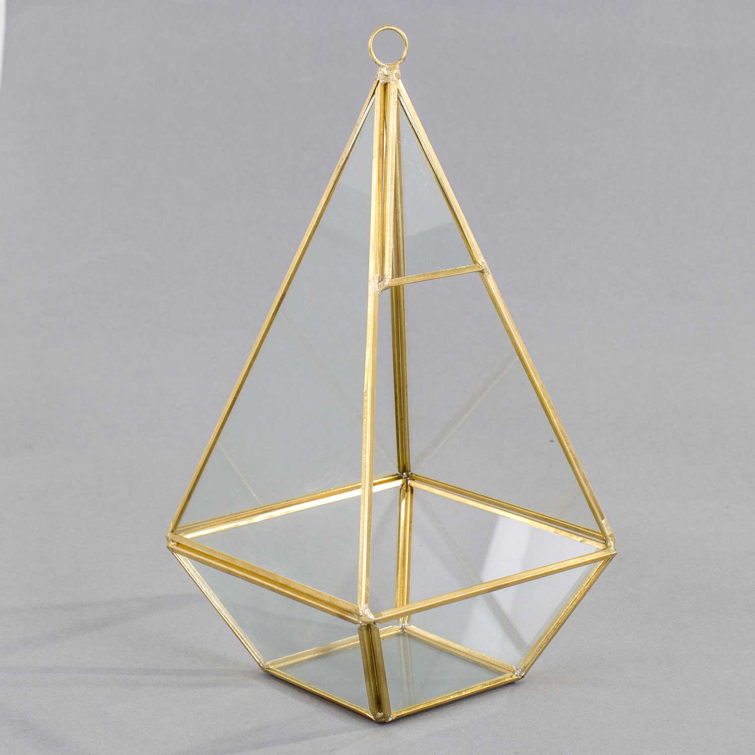 Üçgen Prizma Cam Fanus 12x12x24 Cm